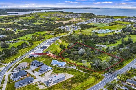 Photo of property in 123 Glenvar Ridge Road, Long Bay, Auckland, 0630