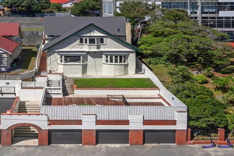 Photo of property in 25 Hawkestone Street, Thorndon, Wellington, 6011