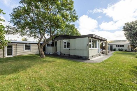 Photo of property in 16a Howard Road, Taradale, Napier, 4112