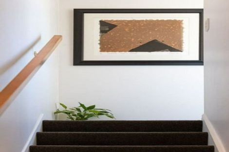 Photo of property in 325 Bealey Avenue, Edgeware, Christchurch, 8013