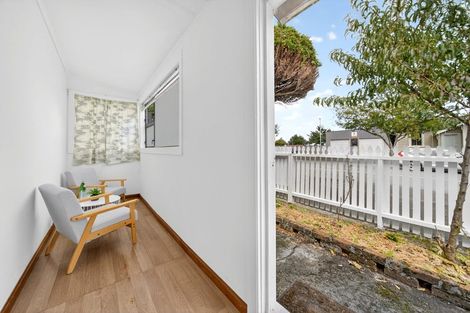 Photo of property in 69 Holloway Street, Carterton, 5713