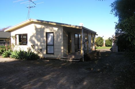 Photo of property in 10 Riperata Street, Riverdale, Gisborne, 4010