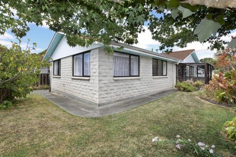 Photo of property in 12b Signal Street, Marton, 4710