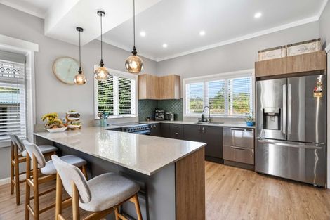 Photo of property in 124 Kanohi Road, Kaukapakapa, 0873