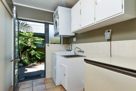 Photo of property in 6 Crowden Place, Harrowfield, Hamilton, 3210