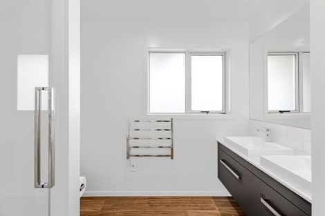 Photo of property in 29 Hunter Crescent, Wanaka, 9305