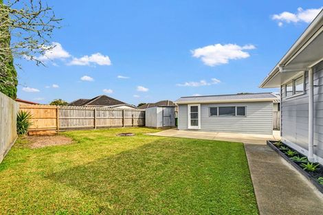 Photo of property in 127b Bruce Mclaren Road, Henderson, Auckland, 0612