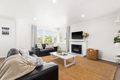 Photo of property in 41 Cassino Crescent, Onekawa, Napier, 4110