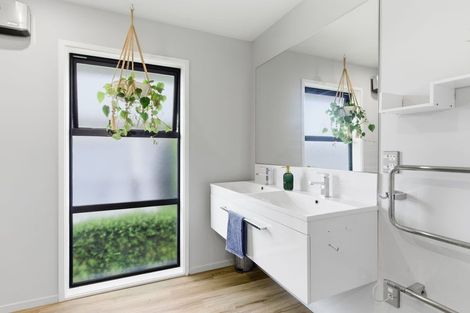 Photo of property in 48 Shadbolt Lane, Rolleston, 7614