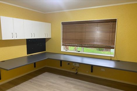 Photo of property in 46 Langdale Avenue, Paraparaumu, 5032