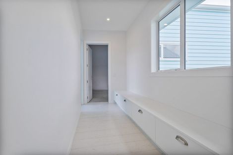 Photo of property in 17 Waitotara Way, Whitianga, 3510