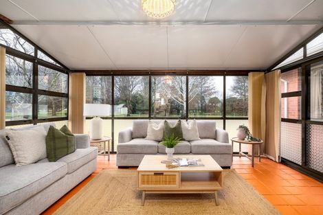 Photo of property in 7 Woodbury Street, Avonhead, Christchurch, 8042