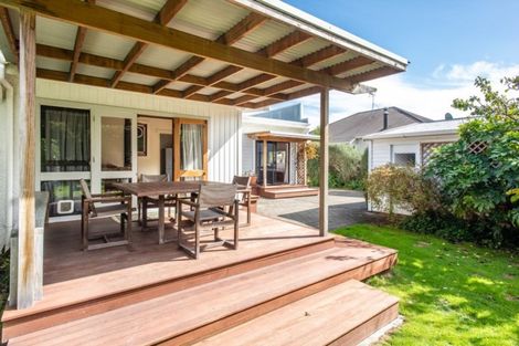 Photo of property in 8 Iranui Road, Inner Kaiti, Gisborne, 4010