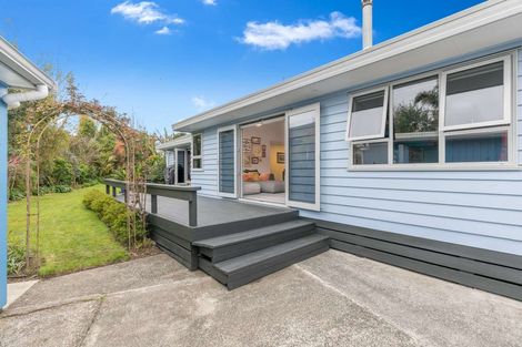 Photo of property in 2/17 Alma Crescent, Papakura, 2110