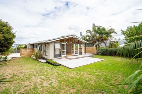 Photo of property in 15a Norfolk Drive, Mangawhai Heads, Mangawhai, 0505