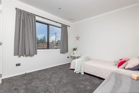 Photo of property in 102 South Belt, Solway, Masterton, 5810