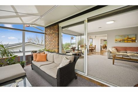 Photo of property in 60 Utuhina Road, Springfield, Rotorua, 3015