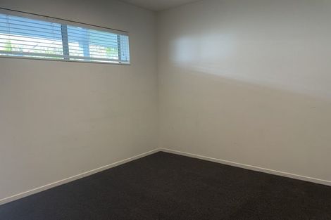 Photo of property in 4/222 Albany Highway, Schnapper Rock, Auckland, 0632