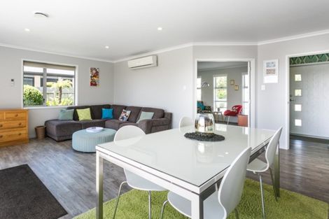 Photo of property in 11 Waitaha Place, Clive, 4102