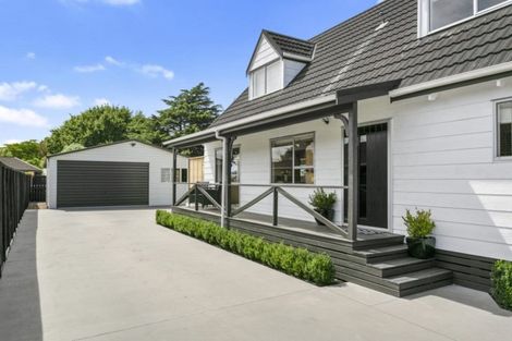 Photo of property in 16 Sheridan Crescent, Leamington, Cambridge, 3432