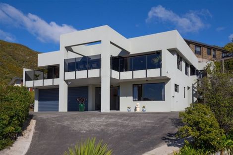 Photo of property in 9 Rimu Terrace, Waikawa, Picton, 7220