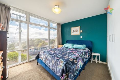 Photo of property in 28 Hollies Crescent, Johnsonville, Wellington, 6037