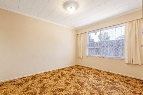 Photo of property in 4 Nikau Street, Takaro, Palmerston North, 4410