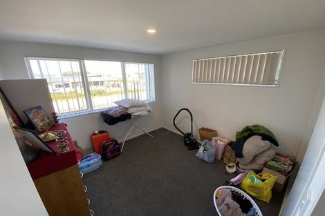 Photo of property in 182 Walters Road, Takanini, 2110