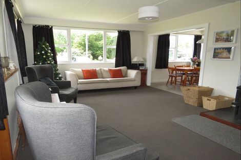 Photo of property in 2 Crampton Road, Reefton, 7830