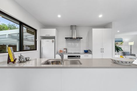 Photo of property in 6 Laly Haddon Place, Matakana, Warkworth, 0985