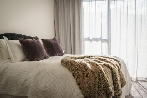 Photo of property in 10 Bevan Place, Wanaka, 9305