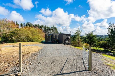 Photo of property in 439 Franklin Road, Paparoa, 0571