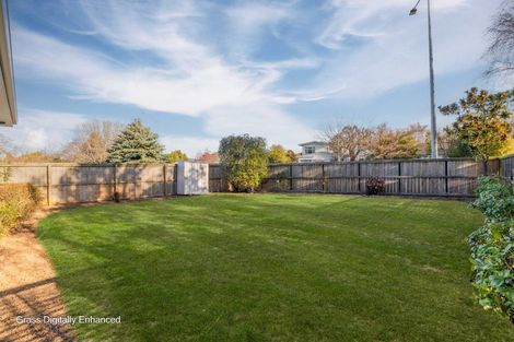 Photo of property in 1/184 Wairakei Road, Bryndwr, Christchurch, 8053