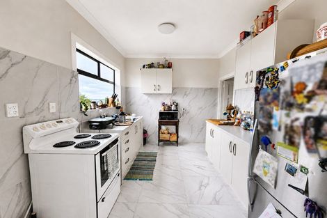 Photo of property in 43 The Pines Road, Paparoa, 0571