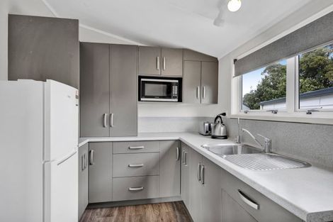 Photo of property in 8 Hughson Place, Opunake, 4616