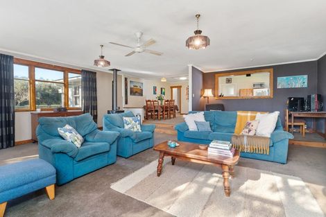 Photo of property in 120 Waihakeke Road, Waihakeke, Carterton, 5792