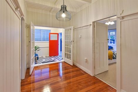 Photo of property in 6 William Street, Mangere East, Auckland, 2024