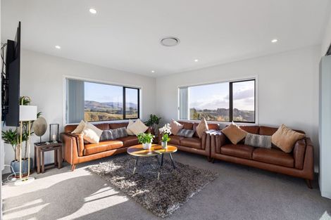 Photo of property in 3 Lealands Lane, Aokautere, Palmerston North, 4471