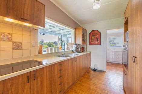 Photo of property in 50 Bibby Street, Waipawa, 4210