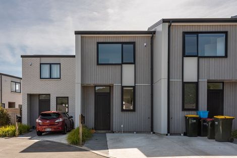 Photo of property in 18 Kauamo Close, Waiwhetu, Lower Hutt, 5010