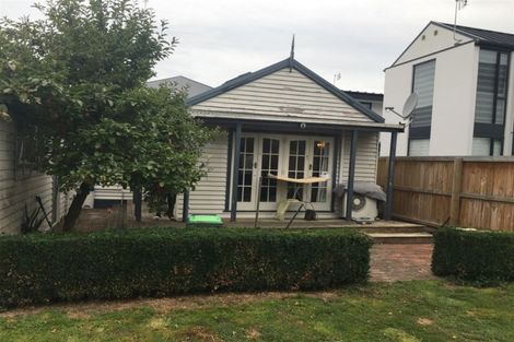 Photo of property in 43 Clissold Street, Merivale, Christchurch, 8014