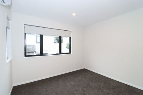 Photo of property in 14a Gulf Crest, Bucklands Beach, Auckland, 2012
