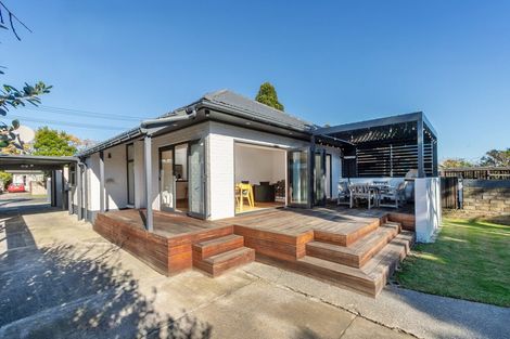 Photo of property in 7 Humariri Street, Point Chevalier, Auckland, 1022