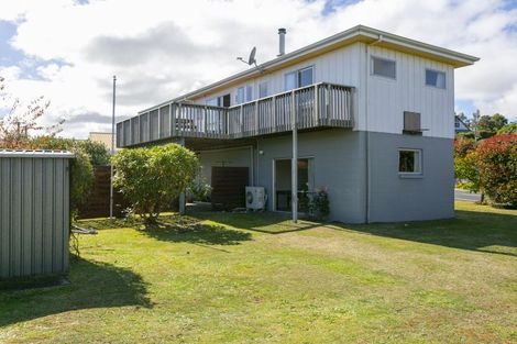 Photo of property in 1 Richmond Avenue, Richmond Heights, Taupo, 3330