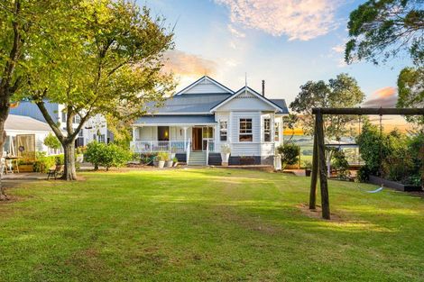 Photo of property in 71 Hamilton Road, Waimauku, 0881
