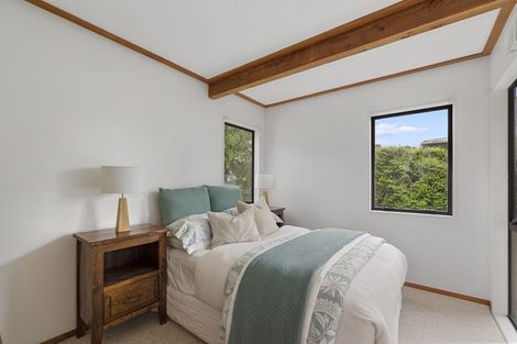 Photo of property in 80 Clinton Road, Tawharanui Peninsula, Matakana, 0986