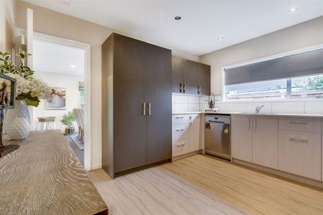 Photo of property in 21 Glenside Avenue, Ilam, Christchurch, 8041