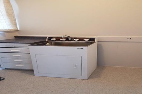 Photo of property in 187 Birkdale Road, Birkdale, Auckland, 0626