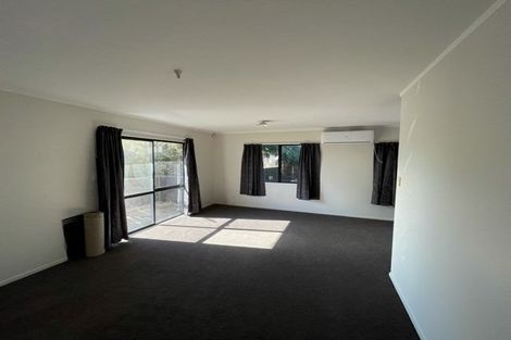 Photo of property in 1/30 Burundi Avenue, Clendon Park, Auckland, 2103