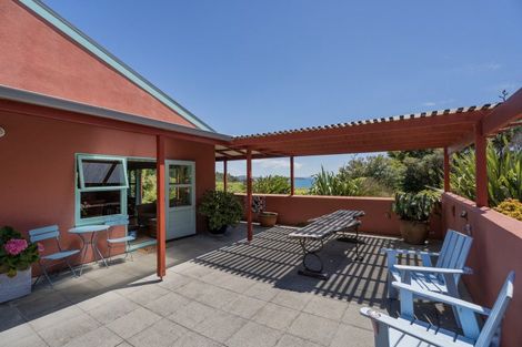 Photo of property in 206 Colville Road, Coromandel, 3584
